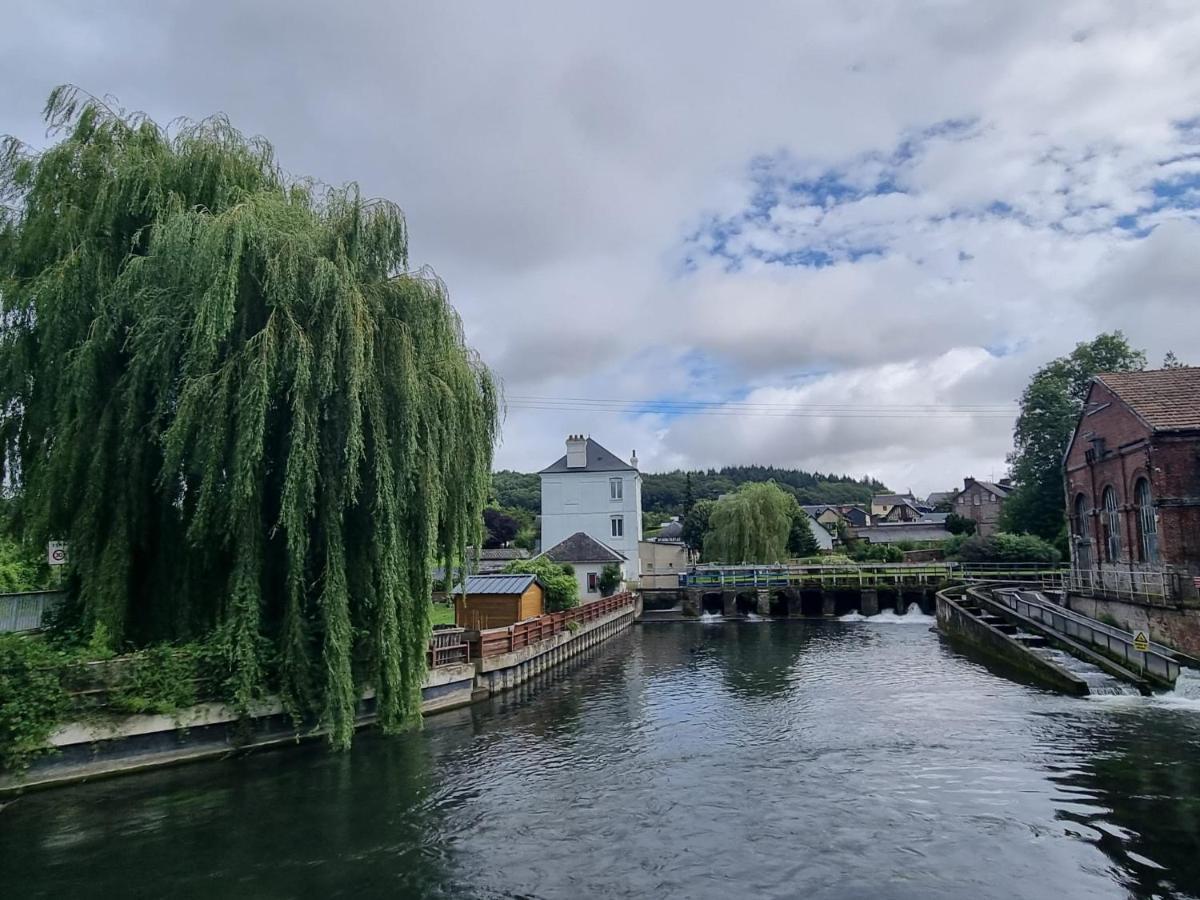 Corneville-sur-RisleLe Moulin De La Risle住宿加早餐旅馆 外观 照片